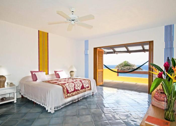 Playa Rosa Bungalows