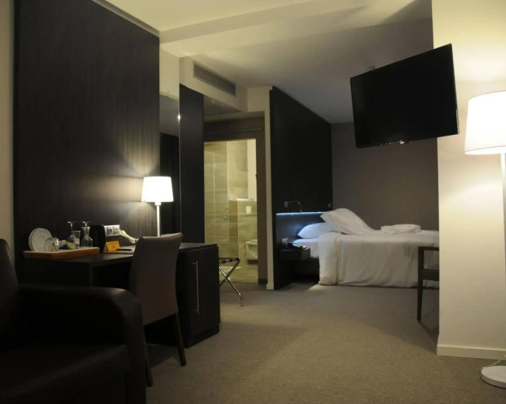 фото Tower Hotel