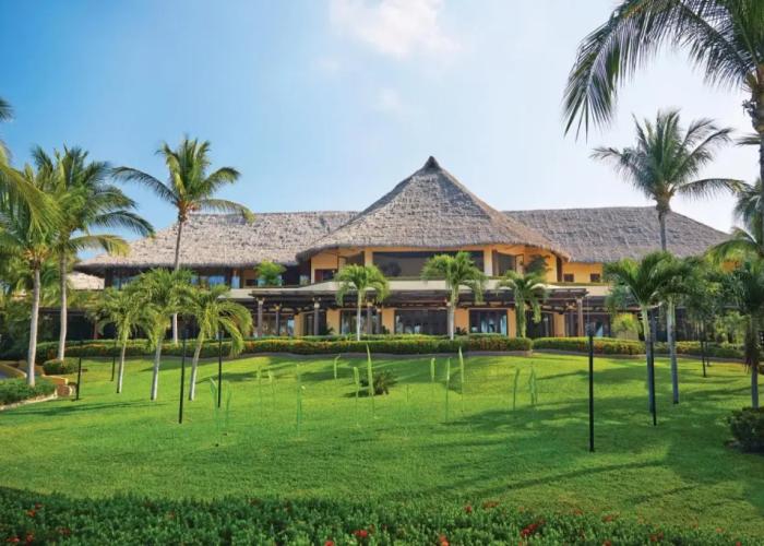 Four Seasons Resort Punta Mita