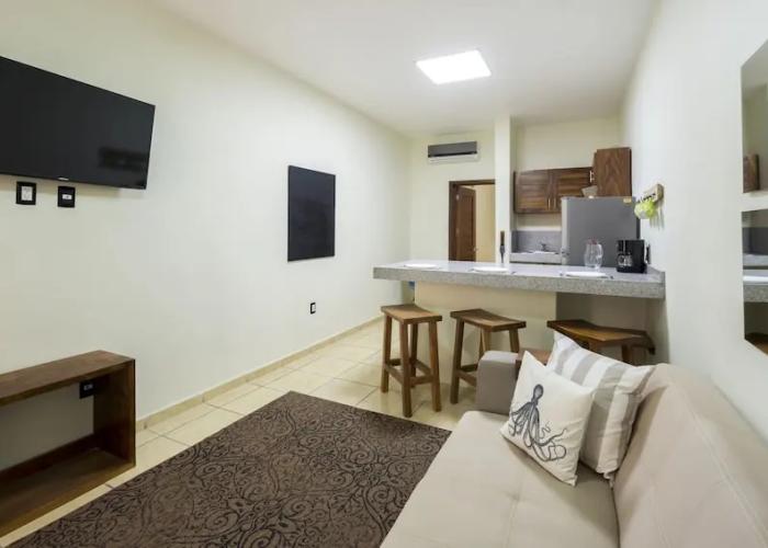 Punto Mita Eco Surf Suites & Café