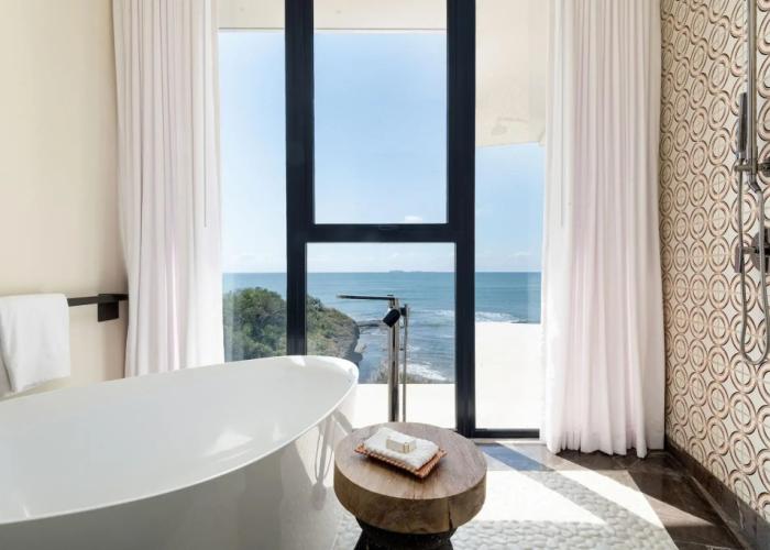 Susurros del Corazón, Auberge Resorts Collection