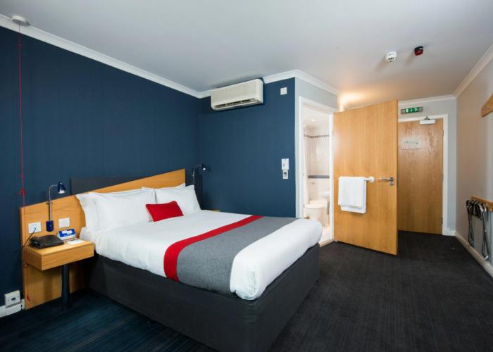Holiday Inn Express Birmingham - Oldbury by IHG