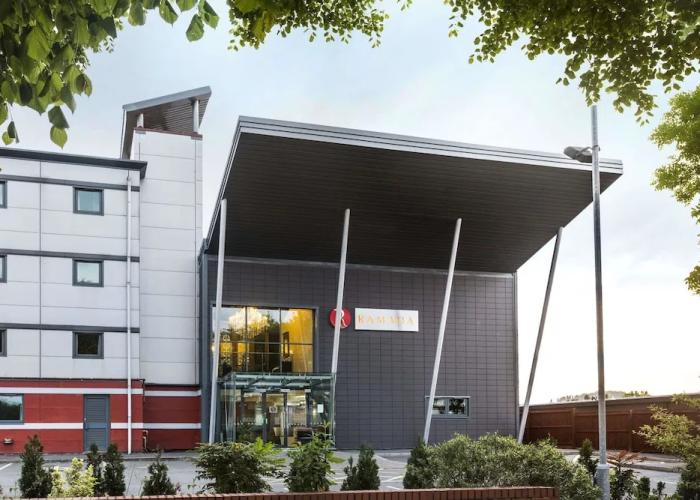Ramada Birmingham Oldbury M5 J2