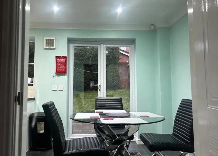 Brades Rise Retreat - Cozy 3 Bedroom House
