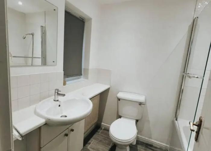 Stunning 3-bed House in Oldbury
