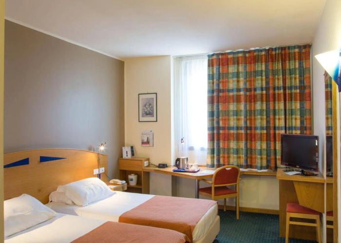 City Hotel & Suites Foligno