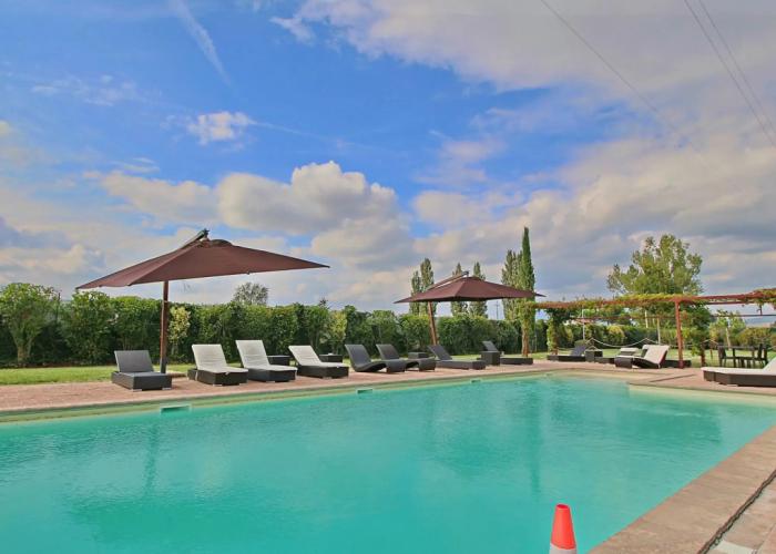 Holiday Home in Foligno With Pool & BBQ