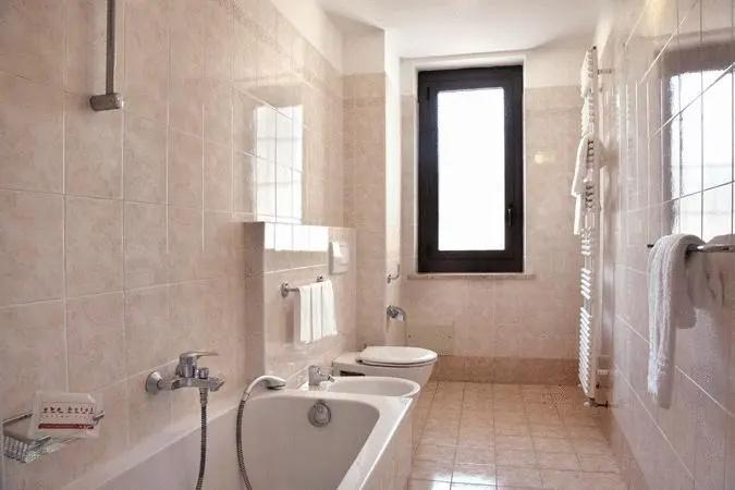 Hotel Aba
