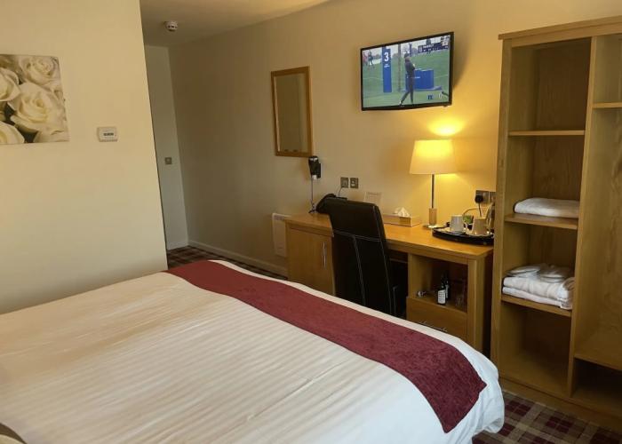 19th Hole Hotel