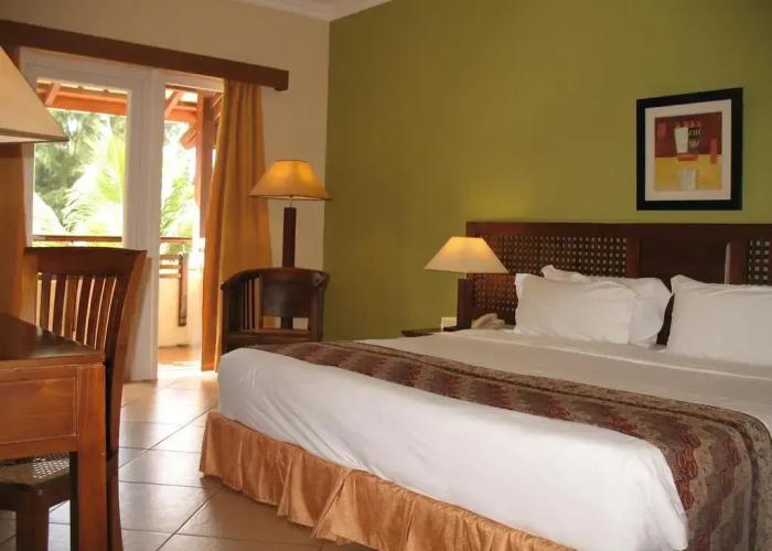 Aanari Hotel and Spa