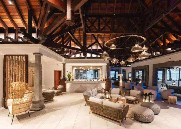 Maradiva Villas Resort & Spa