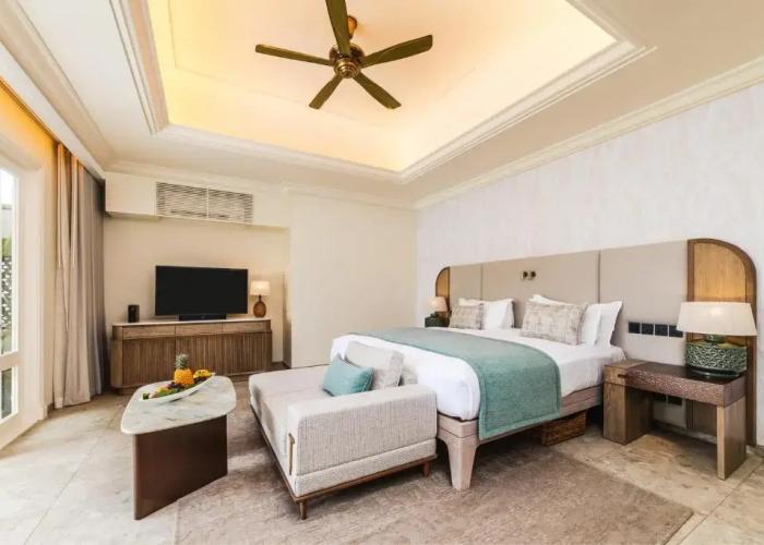 Maradiva Villas Resort & Spa