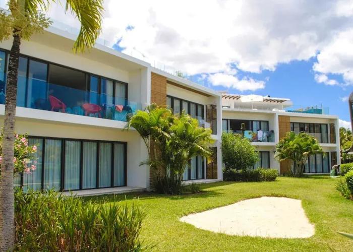 Cap Ouest by Dream Escapes