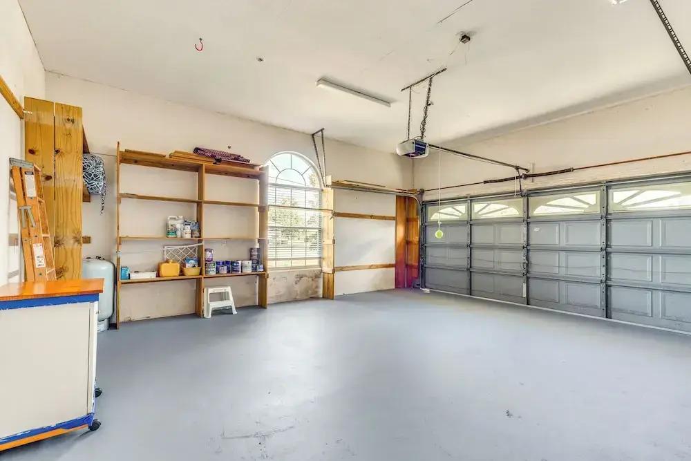 Private Pool: Pet-friendly Retreat on Golf Course!