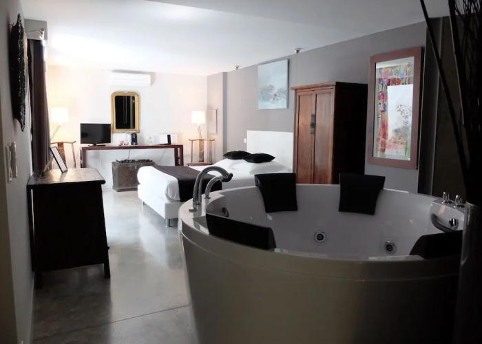 Be Loft B&B Pool & Spa