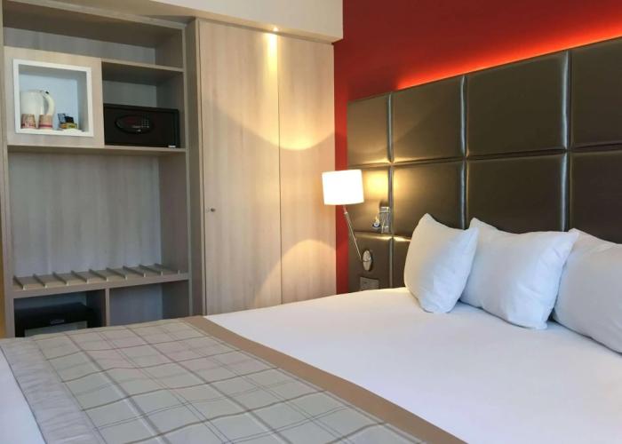 Best Western Plus Le Lavarin
