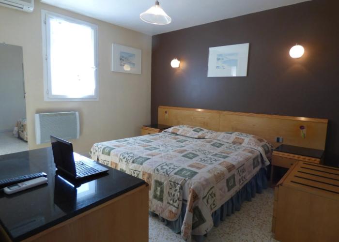 AppartHotel Festival Sud Suites - Gare TGV