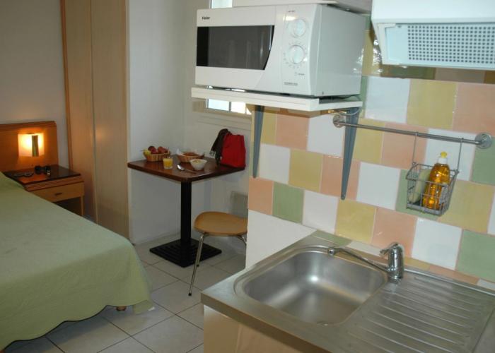 AppartHotel Festival Sud Suites - Gare TGV