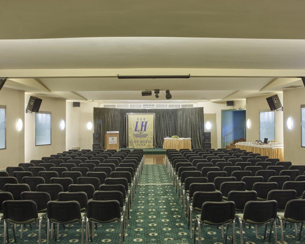 фото Lucy Hotel
