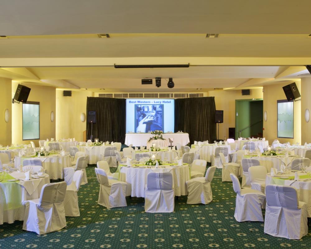 фото Lucy Hotel