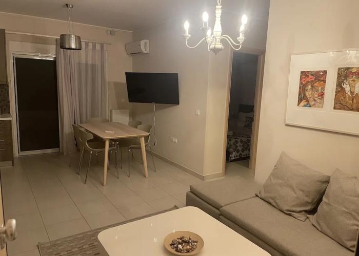 Luxurious 6 Bedroom Villa In a Great Location