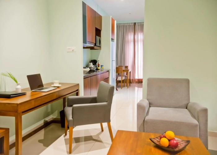 Ocean Edge Suites & Hotel Colombo