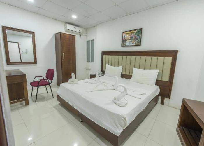 Metro City Hotel