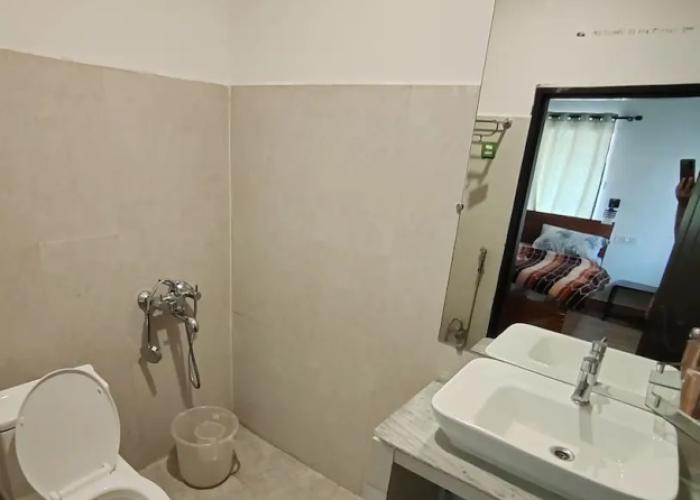 Atulya Neer Hotel