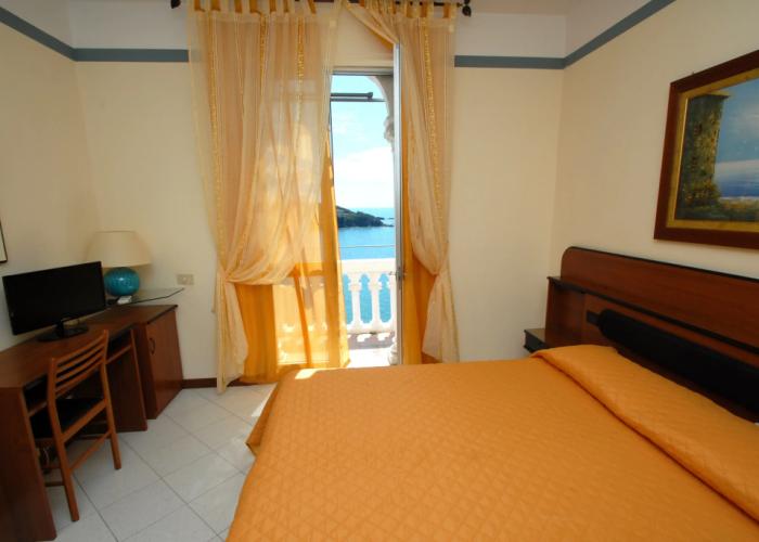 Hotel Ristorante Baia del Sorriso