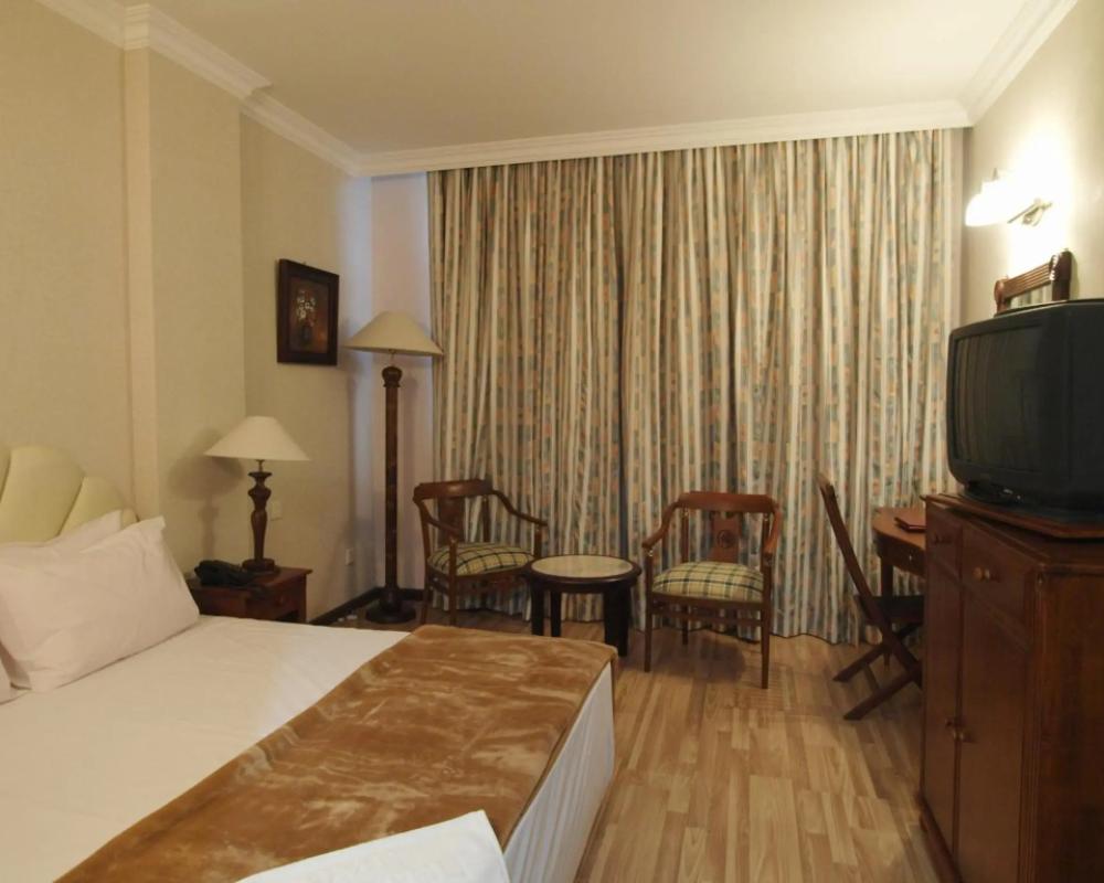 фото Jeruton Hotel