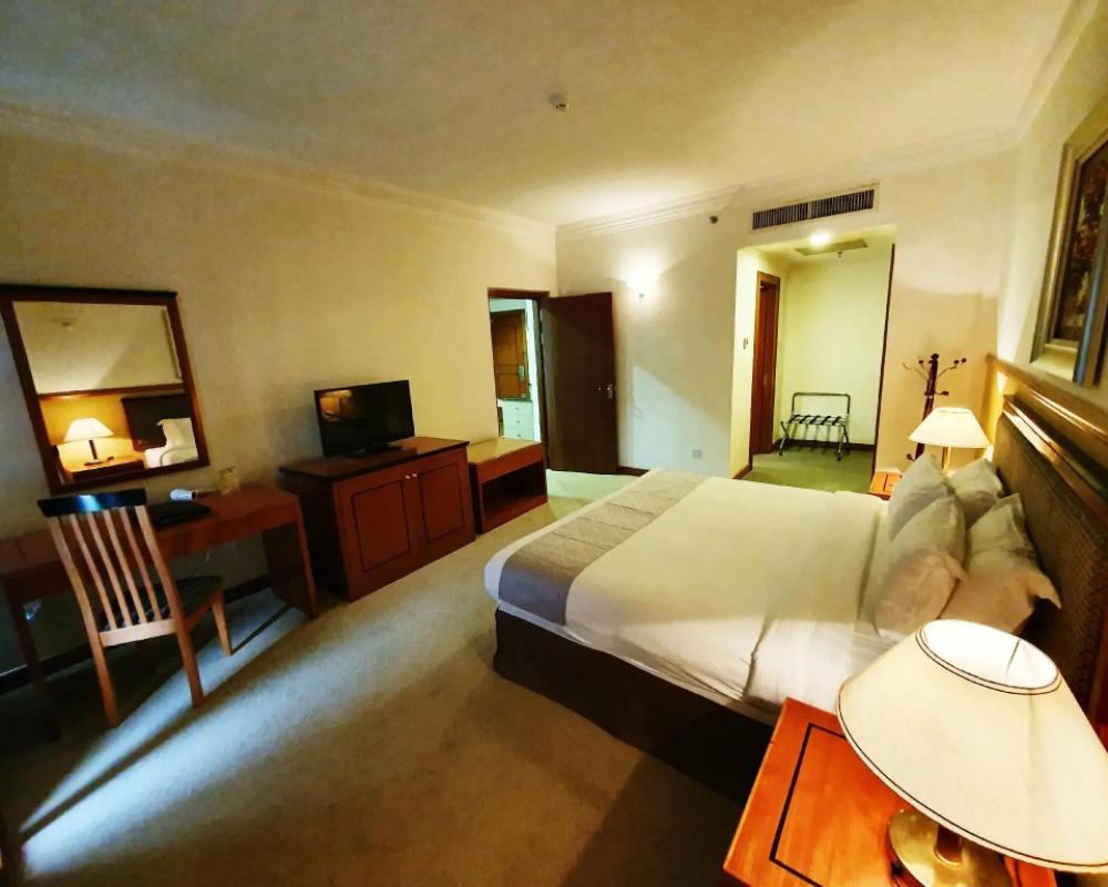 фото Parkview Hotel