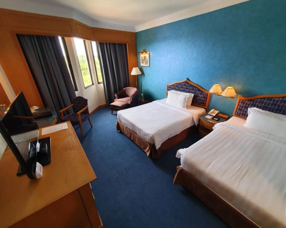 фото Parkview Hotel