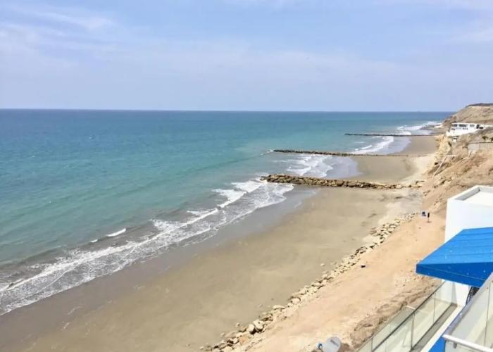 Golden Mar Hostal