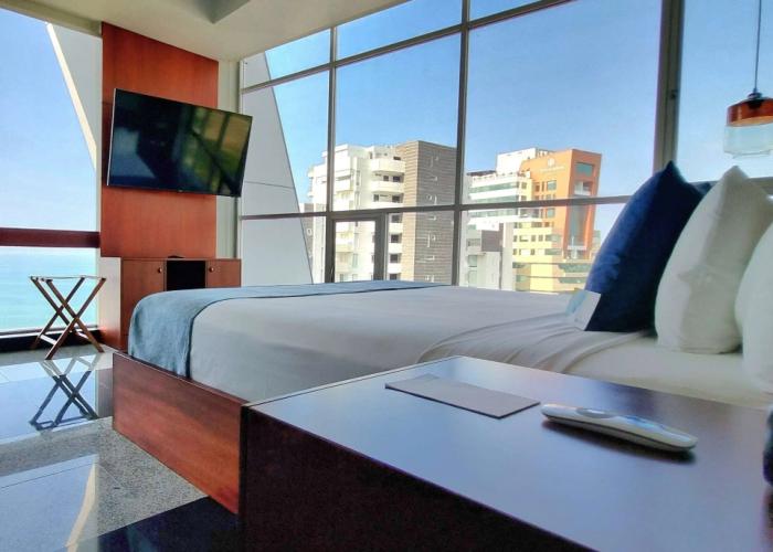 Wyndham Manta Sail Plaza Hotel & Convention Center
