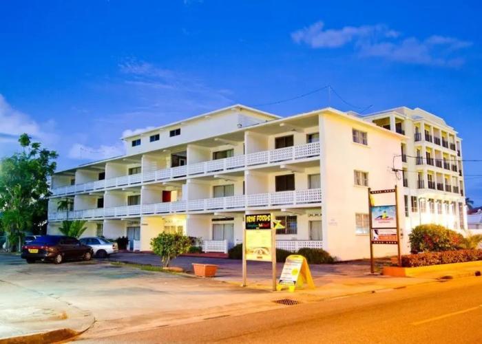 Melrose Beach Apartment Inc