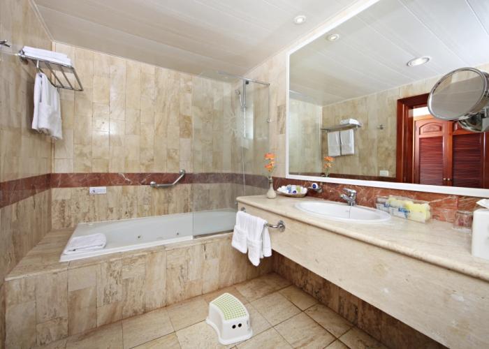 Bahia Principe Grand Turquesa - All Inclusive