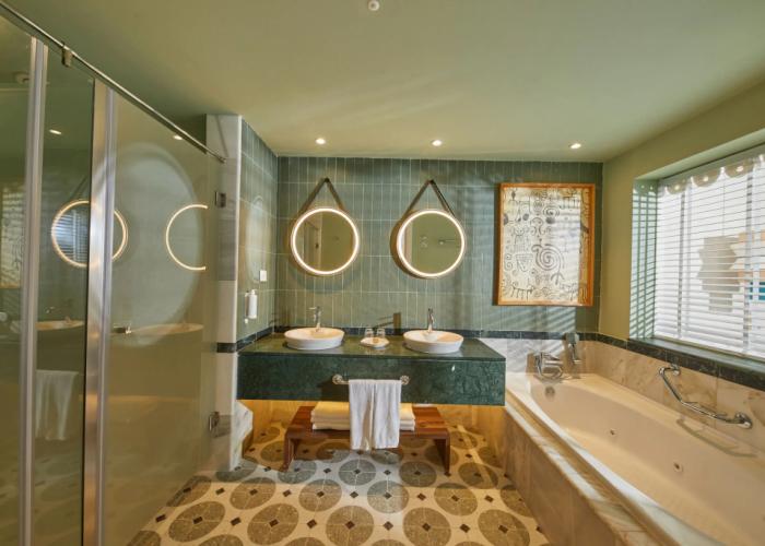 Bahia Principe Luxury Esmeralda - All Inclusive - Newly Renovated