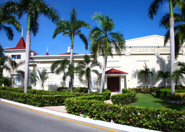 Bahia Principe Luxury Esmeralda - All Inclusive - Newly Renovated