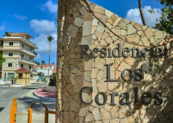 Los Corales Village - Las Terrazas Condo
