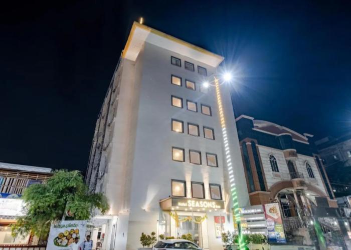 Hotel Seasons inn