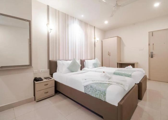 Hotel Seasons inn