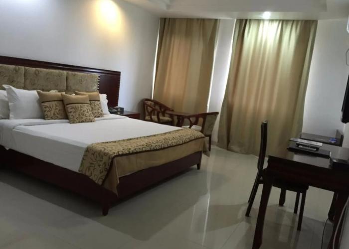 Emerald Hotel
