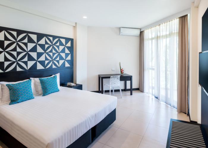 Tanoa International Dateline Hotel