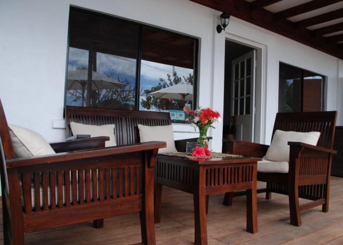 The Seaview Lodge