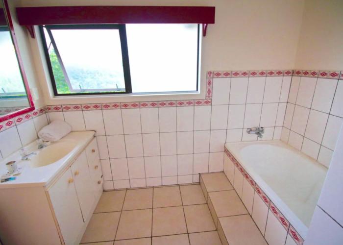 Tonga Holiday Villa