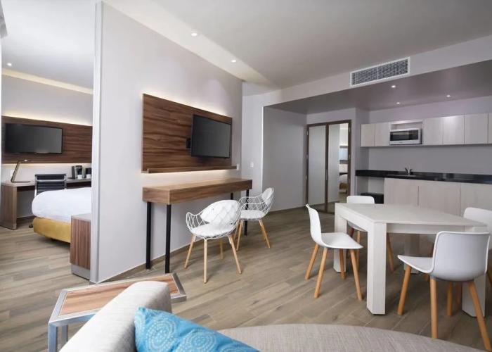 Fiesta Inn and Loft Ciudad del Carmen