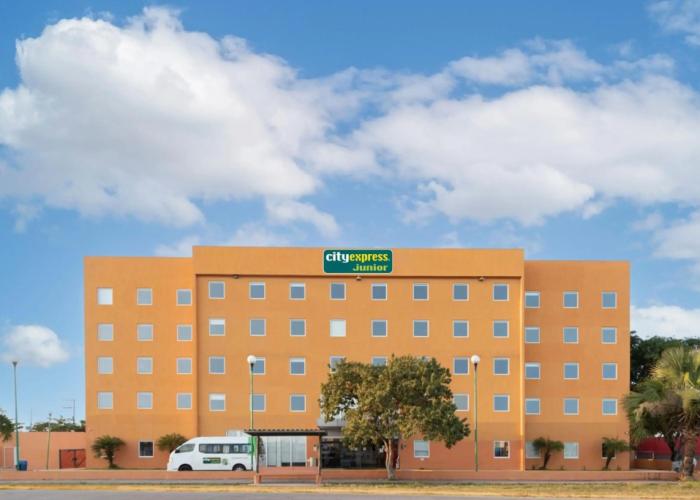 City Express Junior by Marriott Ciudad Del Carmen Aeropuerto