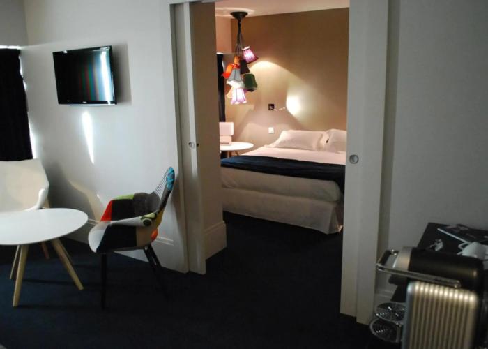 Hotel Le Cinq Hyper Centre Ville