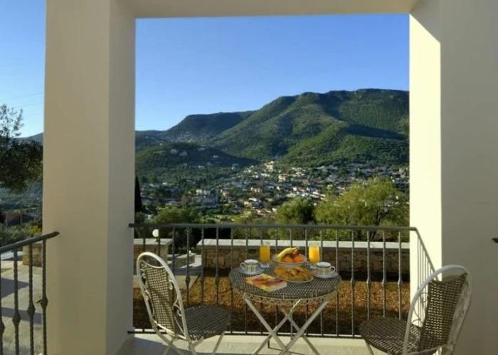 Adastra Ithaca Luxury Suites