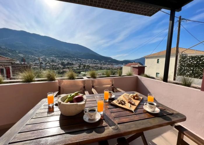 Antonios House Ithaka